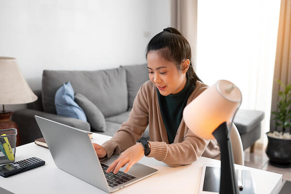 Tiếng Nhật được đánh giá là ngôn ngữ khó trên toàn cầu và không phải người nào cũng có khả năng dịch thuật